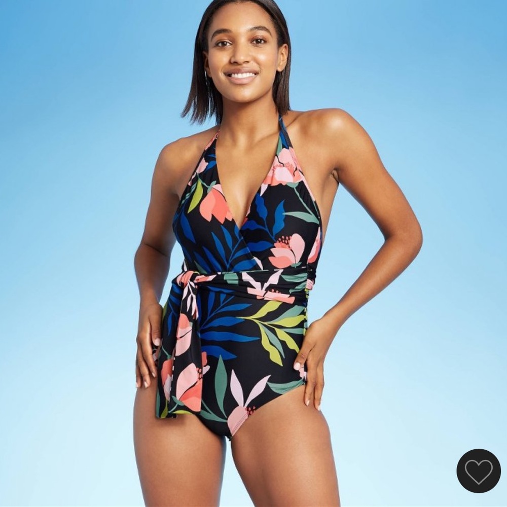 Kona Sol one piece swimsuit small